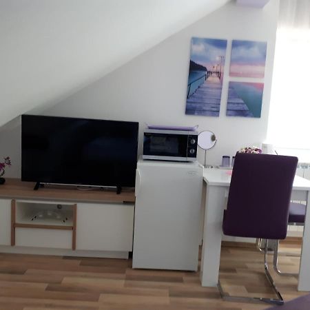 Iris Room & Apartment 슬루니 외부 사진