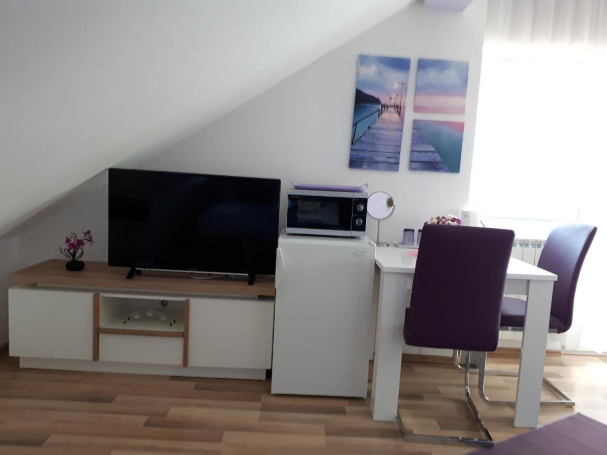 Iris Room & Apartment 슬루니 외부 사진