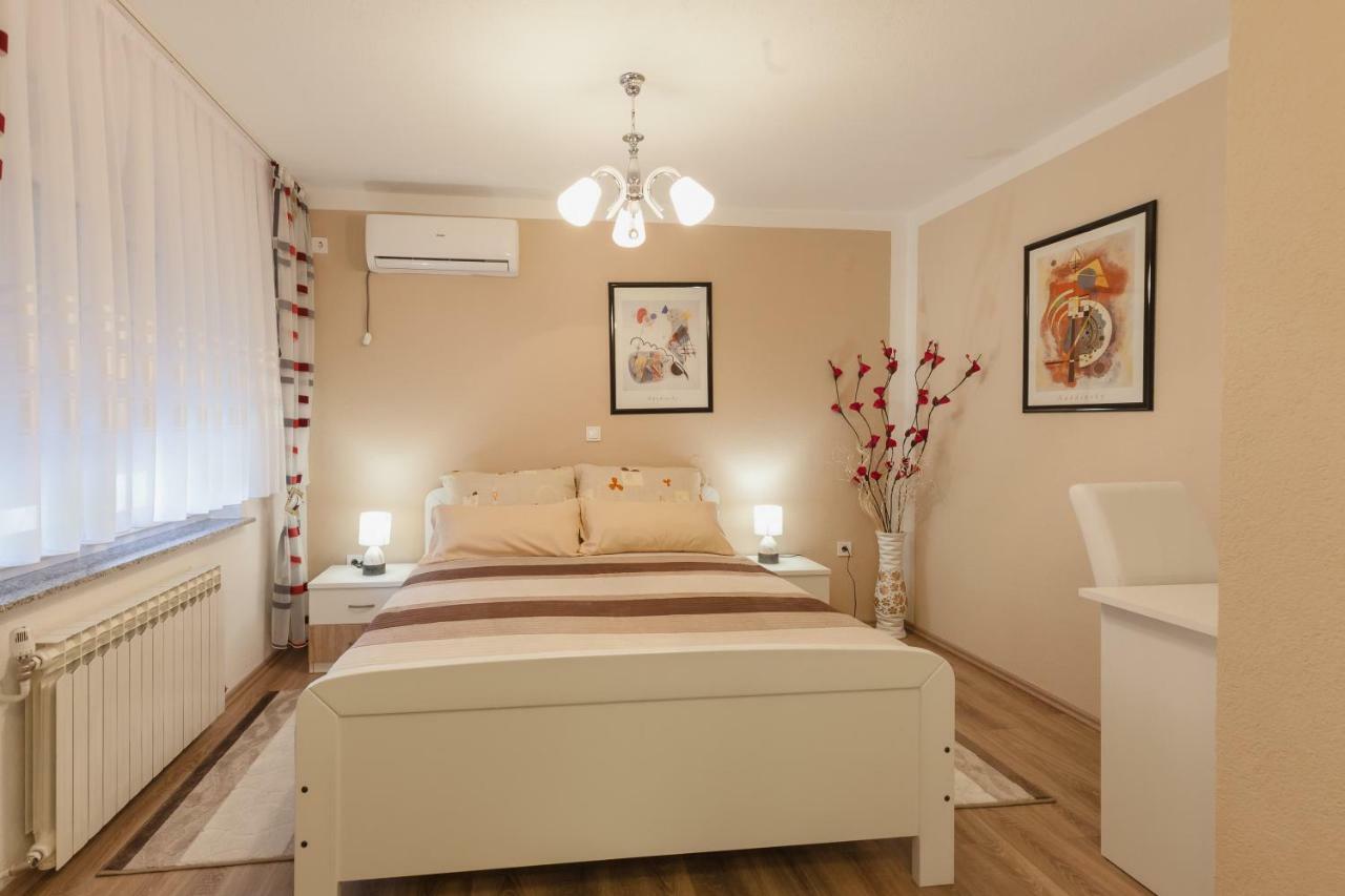 Iris Room & Apartment 슬루니 외부 사진