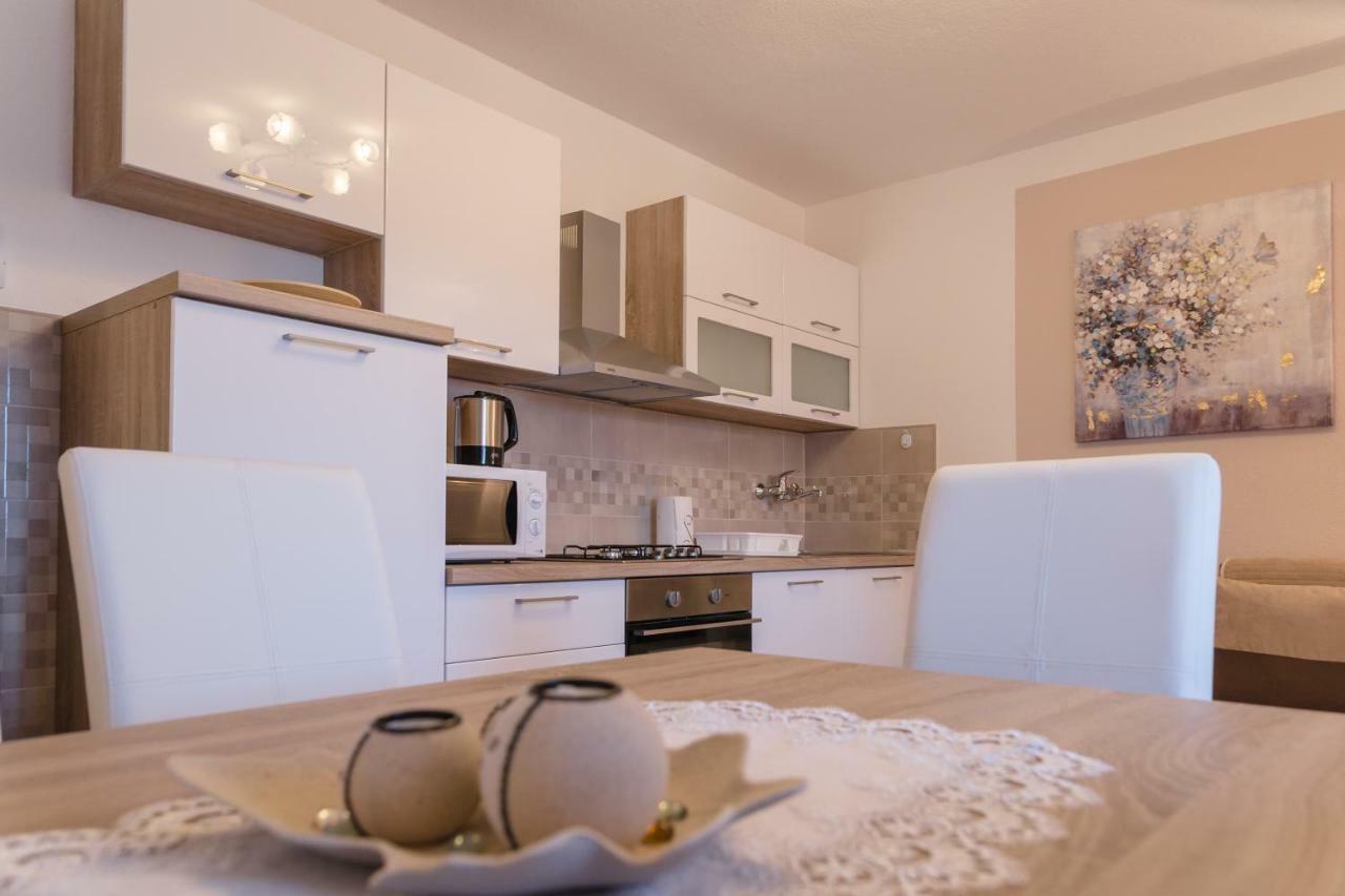 Iris Room & Apartment 슬루니 외부 사진