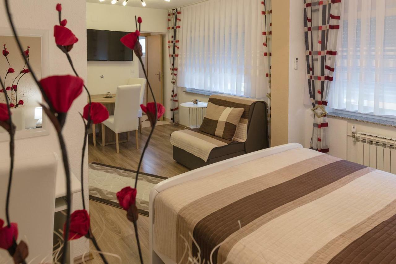 Iris Room & Apartment 슬루니 외부 사진