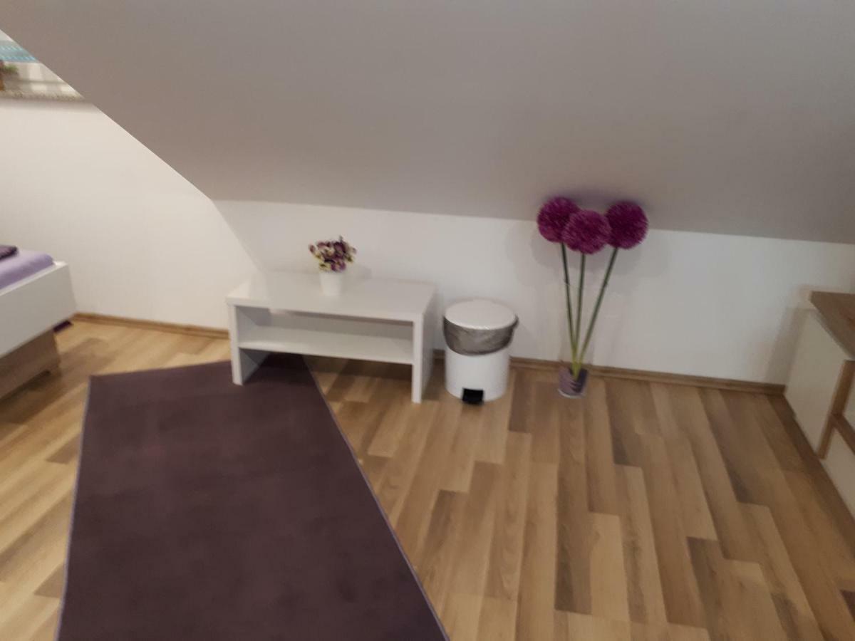 Iris Room & Apartment 슬루니 외부 사진